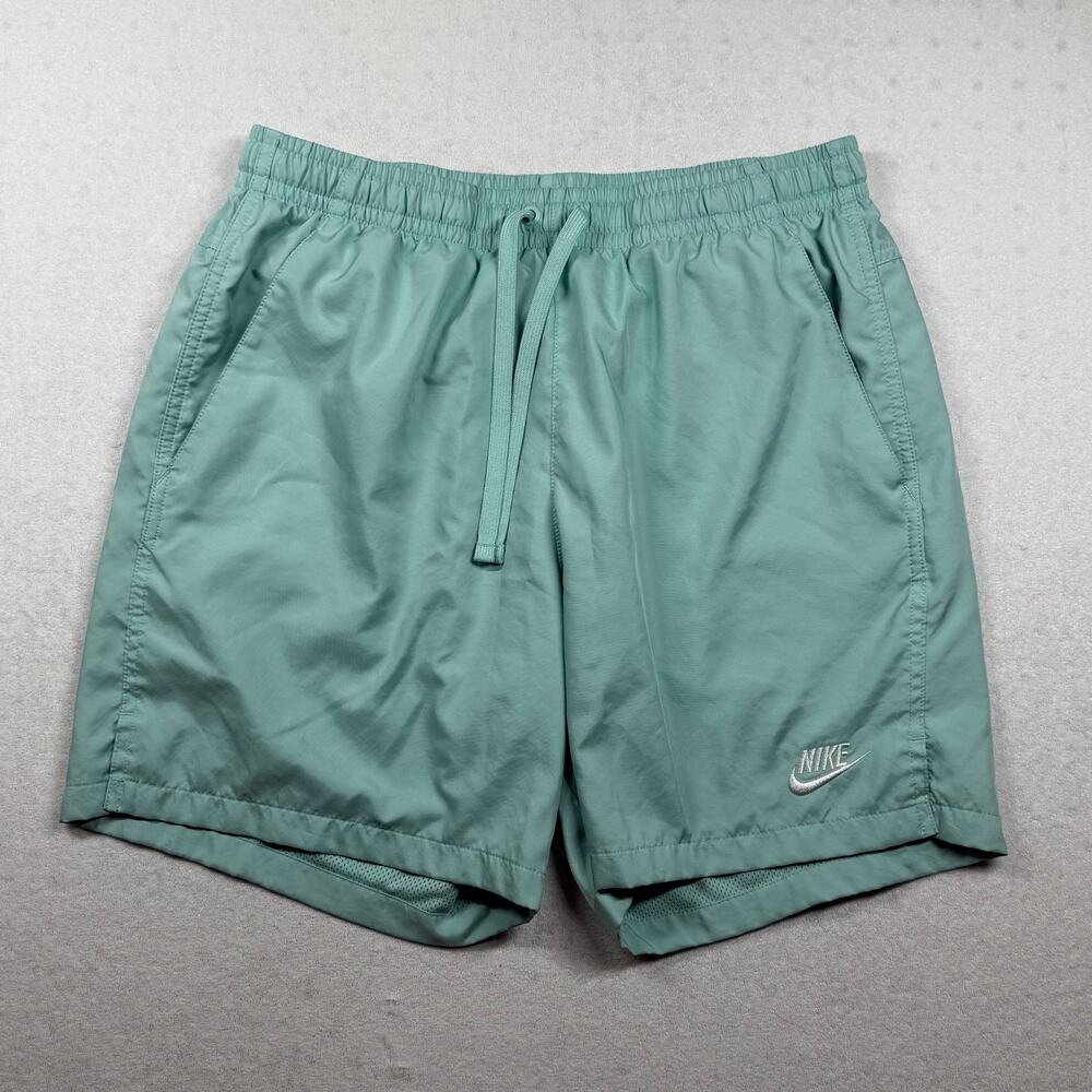 Nike Men’s Swim Trunks Mint Green Mesh Lined Board Shorts Medium